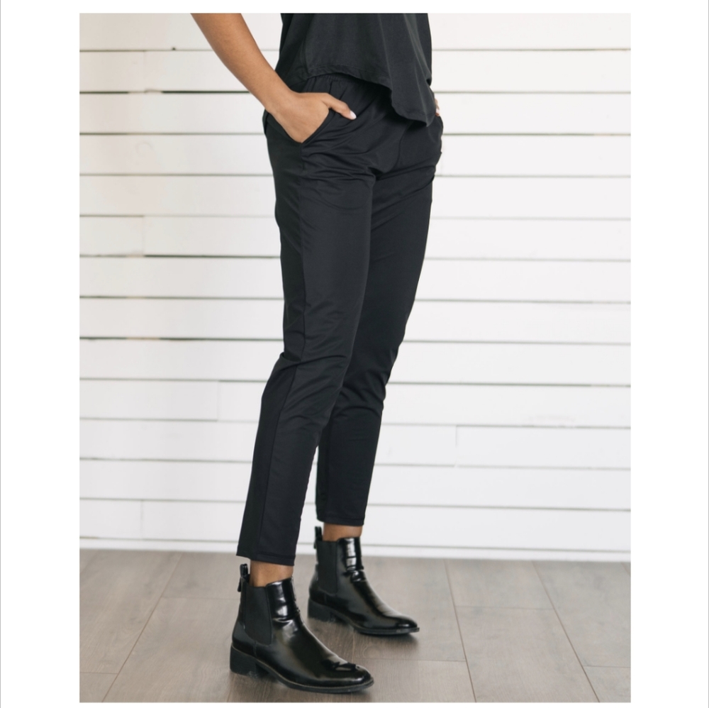 Zyia Everywhere pants